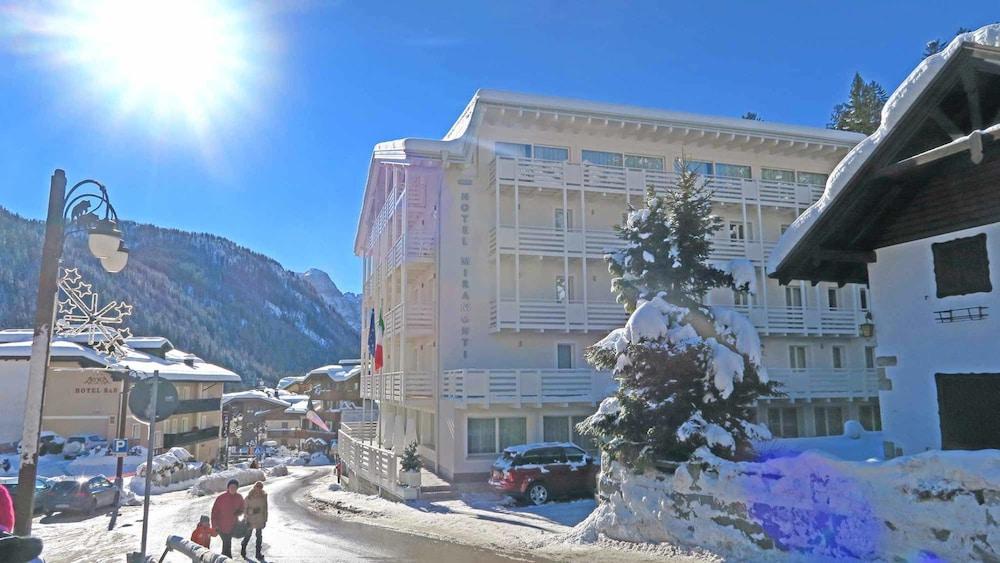 Hotel Miramonti Madonna di Campiglio Bagian luar foto