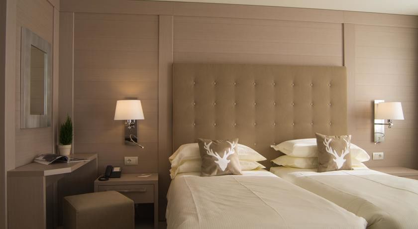 Hotel Miramonti Madonna di Campiglio Bagian luar foto